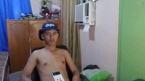 Snapshot of sachu01 chatting on April 2026 06:35:02 AM Sachu01 online show from April 2026 06:35:02 AM