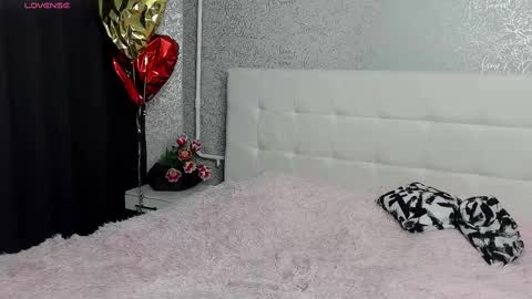 Snapshot of sacura_sacura chatting on March 2025 04:00:02 PM Sacura online show from March 2025 04:00:02 PM