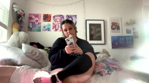 Snapshot of sadgirlsocial chatting on October 2025 08:53:02 PM sweet angel baby online show from October 2025 08:53:02 PM