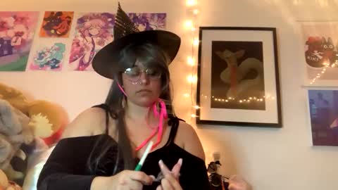 Snapshot of sadgirlsocial chatting on October 2025 11:38:02 PM sweet angel baby online show from October 2025 11:38:02 PM