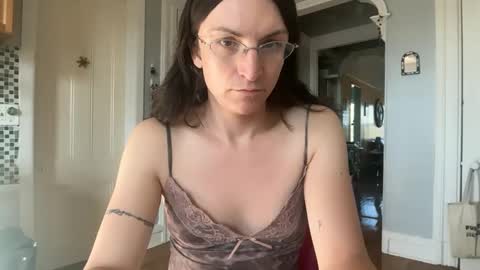 Sadie online show from October 2025 01:42:02 PM