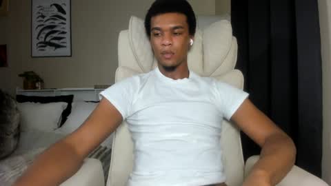 Snapshot of saeonyx chatting on July 2026 08:11:01 PM Saeonyx online show from July 2026 08:11:01 PM