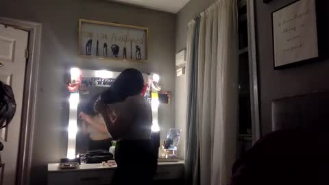 Snapshot of saggy888 chatting on September 2025 04:45:01 AM MistressLady online show from September 2025 04:45:01 AM