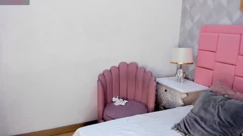 Cattleya online show from January 2025 03:53:02 AM