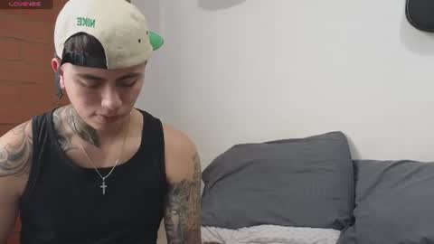 Snapshot of sahara_n_thiago chatting on June 2026 11:53:01 AM Sahara y Thiago online show from June 2026 11:53:01 AM
