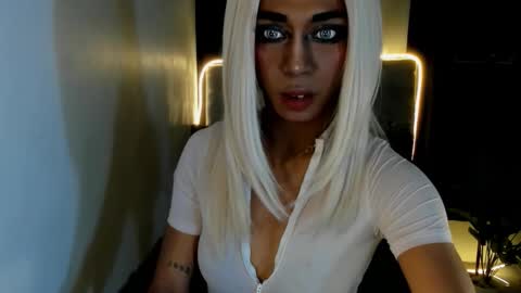 Snapshot of sahayafox chatting on March 2026 11:27:01 AM sahayafox online show from March 2026 11:27:01 AM