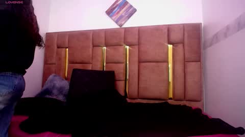 sara online show from January 2026 05:01:01 AM