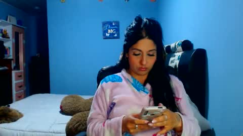 Snapshot of sahotlove1 chatting on May 2026 01:23:01 AM Karina online show from May 2026 01:23:01 AM