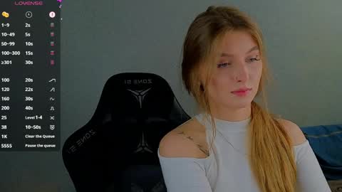 Sofia online show from May 2026 11:45:02 PM