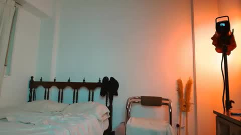 Sindy Scott online show from February 2026 02:59:02 PM