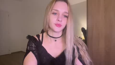 Sofia online show from January 2026 10:01:01 PM