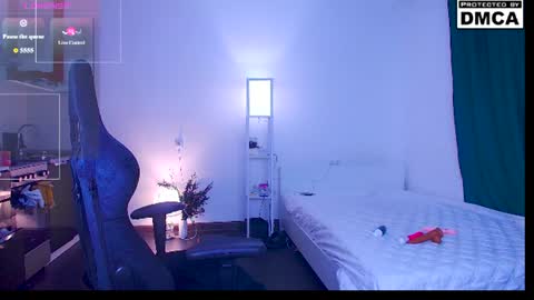 Sofia online show from June 2026 02:33:02 AM