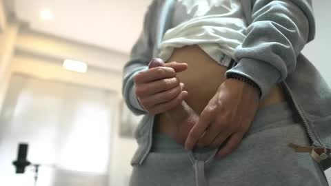 saimon  online show from April 2026 01:40:01 PM