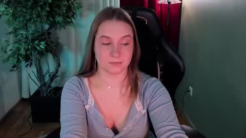 saint__vicious online show from February 2026 08:42:02 PM