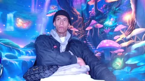 Snapshot of saint_boyy chatting on January 2025 03:28:02 AM saint boy online show from January 2025 03:28:02 AM