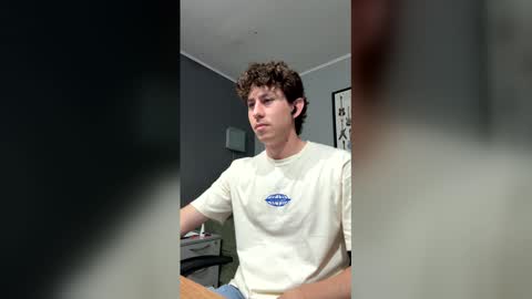 saint_nott online show from April 2026 10:29:02 PM