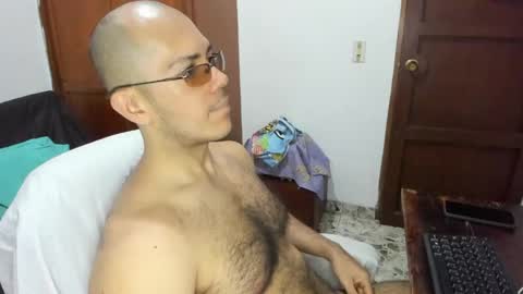 saintedy01 online show from April 2026 01:41:01 PM