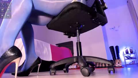 Sali G  online show from October 2025 10:41:01 PM