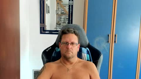 Snapshot of salichris chatting on July 2026 02:42:02 PM salichris online show from July 2026 02:42:02 PM