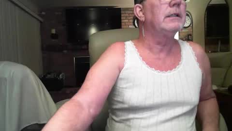sally______ online show from May 2026 02:06:01 AM