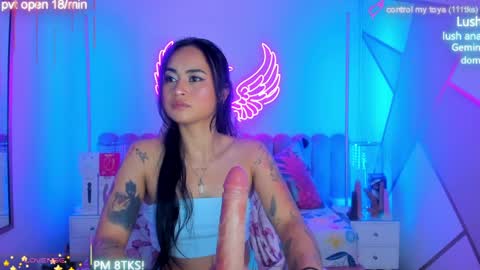 Snapshot of sallybrown_ chatting on May 2026 08:27:01 PM miss Sally online every night from 1am to 8am Colombia time online show from May 2026 08:27:01 PM