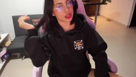 Snapshot of sallymaddoxx chatting on December 2024 05:17:01 AM sallymaddoxx online show from December 2024 05:17:01 AM