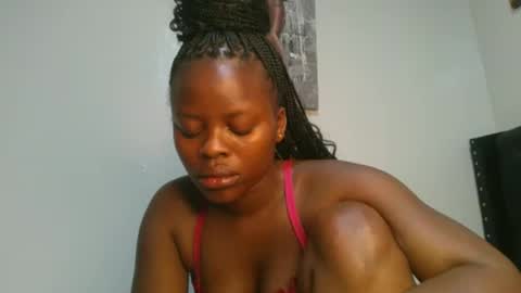 Snapshot of sallysasha254 chatting on December 2024 05:44:02 PM sallysasha254 online show from December 2024 05:44:02 PM