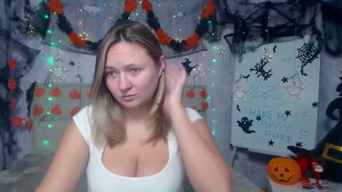 Sally online show from November 2025 06:54:01 PM