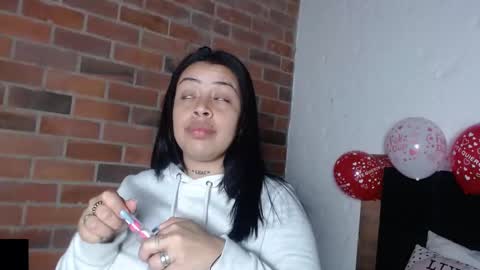 Snapshot of salome__hills chatting on February 2025 06:02:01 AM online show from February 2025 06:02:01 AM