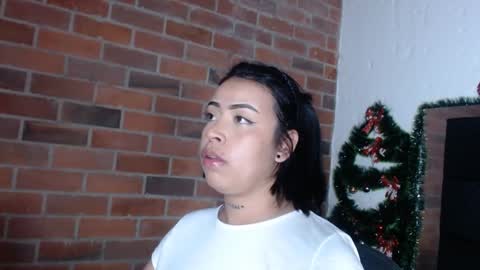   online show from December 2024 01:28:02 AM