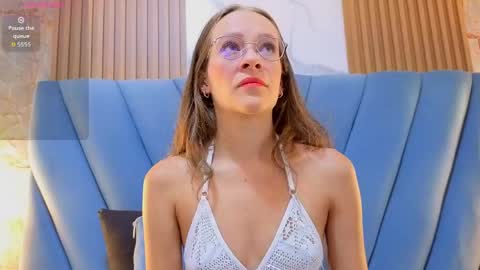Snapshot of salome_cruxx chatting on May 2026 12:13:01 PM salome_cruxx online show from May 2026 12:13:01 PM