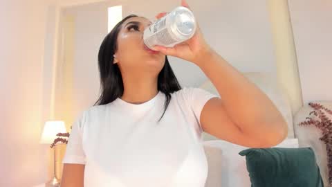   online show from December 2025 08:14:01 PM