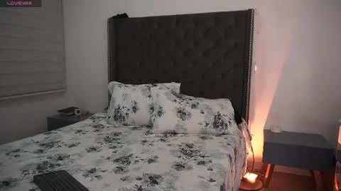 salomedyla online show from July 2026 12:34:02 AM