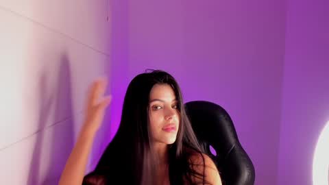 Snapshot of salomee_11 chatting on December 2024 03:07:01 AM salo online show from December 2024 03:07:01 AM
