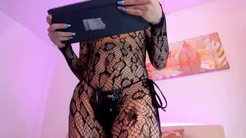 Salome online show from April 2026 09:39:33 PM