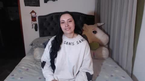 yenny online show from March 2026 03:35:02 AM