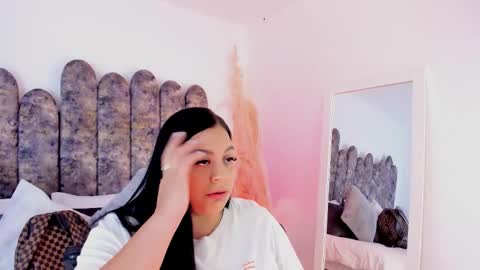 Salome online show from October 2025 10:21:02 PM