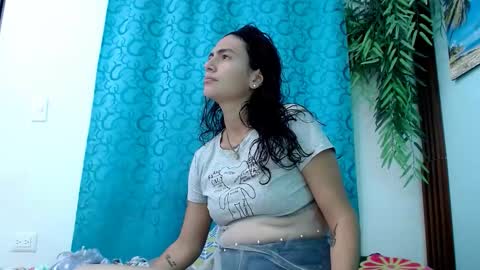 Snapshot of salomesmit666 chatting on November 2025 07:35:01 PM salomesmit666 online show from November 2025 07:35:01 PM