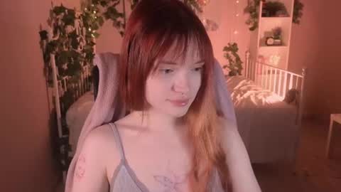 Snapshot of salt_mira chatting on June 2026 05:45:01 AM salt_mira online show from June 2026 05:45:01 AM