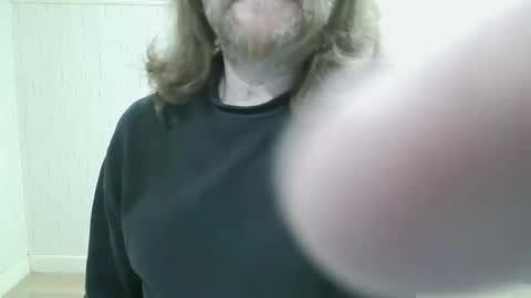 Snapshot of saltimbanquier chatting on March 2026 08:59:01 PM Saltimbanquier Salt ou Banquier online show from March 2026 08:59:01 PM