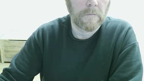 Snapshot of saltimbanquier chatting on March 2026 08:12:02 PM Saltimbanquier Salt ou Banquier online show from March 2026 08:12:02 PM