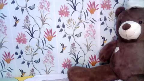 Ask me  online show from October 2025 06:50:02 PM