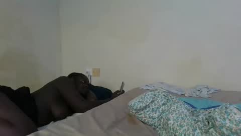 Snapshot of saltysugar20 chatting on May 2026 06:27:02 PM Sugarbabe online show from May 2026 06:27:02 PM