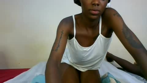 Snapshot of saltysugar20 chatting on June 2026 04:32:02 AM Sugarbabe online show from June 2026 04:32:02 AM