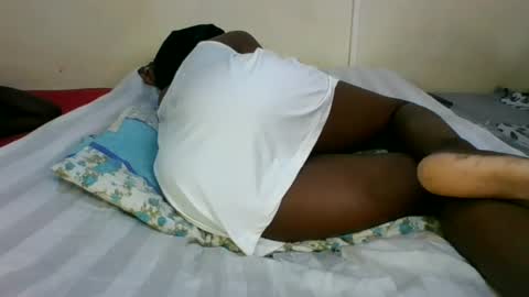 Snapshot of saltysugar20 chatting on June 2026 05:22:02 PM Sugarbabe online show from June 2026 05:22:02 PM