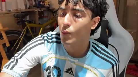 salvatore_montt online show from June 2026 04:15:02 AM