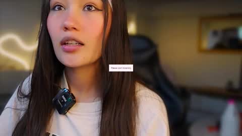 Stefana    or    Samchispas online show from November 2025 09:03:02 PM