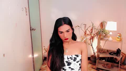 Snapshot of sam_mitinair chatting on December 2024 01:35:02 PM sam online show from December 2024 01:35:02 PM