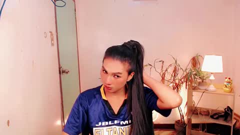 Snapshot of sam_mitinair chatting on December 2024 04:06:01 PM sam online show from December 2024 04:06:01 PM