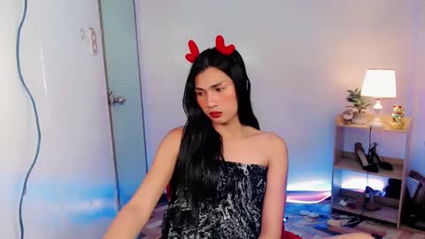 Snapshot of sam_mitinair chatting on December 2024 05:32:02 PM sam online show from December 2024 05:32:02 PM